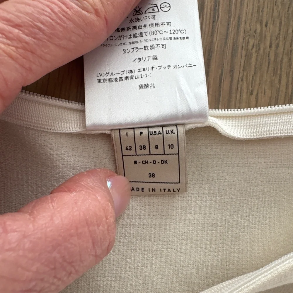 Emilio Pucci lightweight Summer Dress Size 8 (runs small-6) - Picture 3 of 4